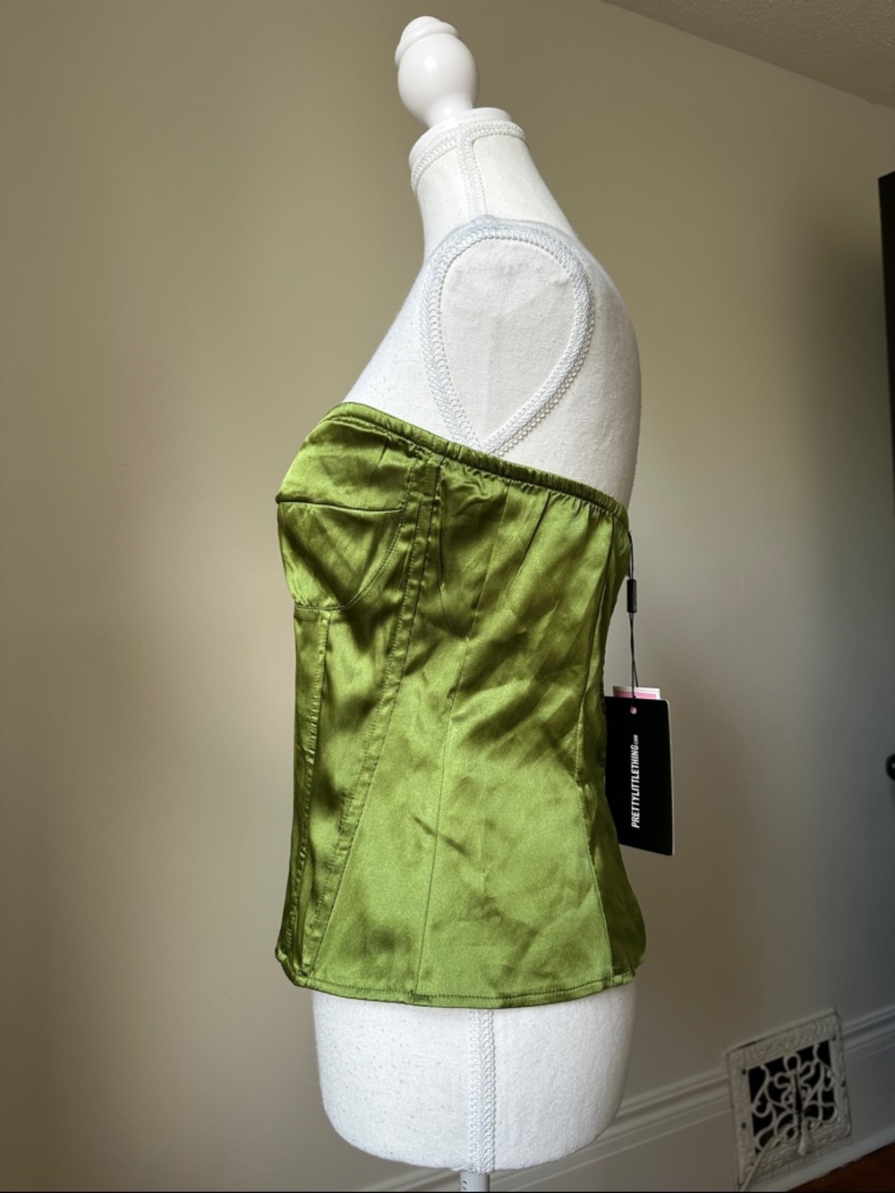 NWT PRETTYLITTLETHING Olive Satin Fairy Whimsy Renfair Party Corset Size 6 - Picture 2 of 5